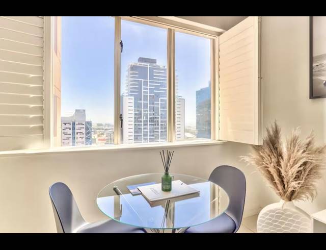 1 BEDROOM APARTMENT TO LET IN CAPE TOWN CITY CENTRE